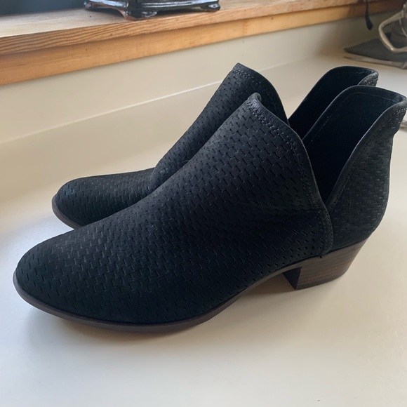 Lucky Brand Shoes - Luck Brand Baley Booties